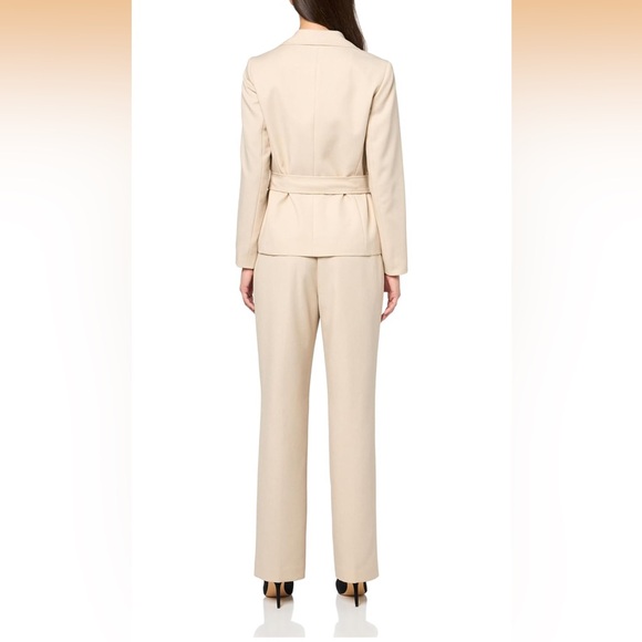 Le Suit Women's Jacket/Pant Suit 20W - Picture 2 of 4